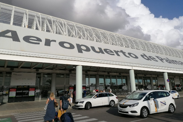 Huge Fines for Unauthorised Drones Near Palma Airport